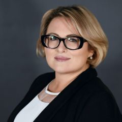 Харитонова Елена